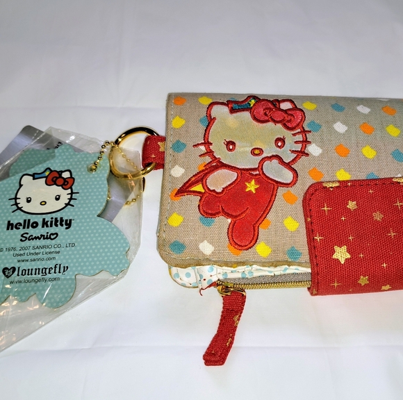 Loungefly Hello Kitty Wallet NWT - Picture 2 of 5